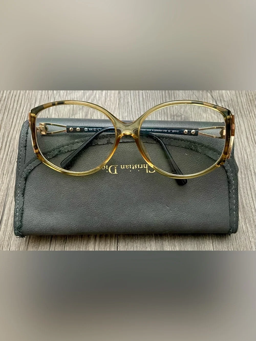 🍸 Vintage Christian Dior Women’s Translucent Round Glasses with Case🍸